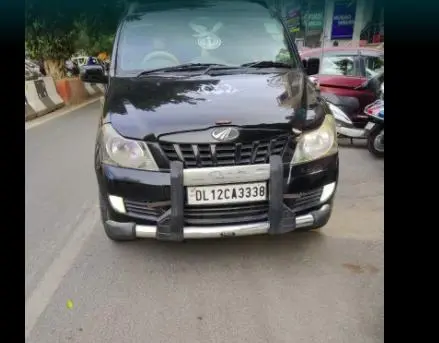 Mahindra Quanto C6 2012