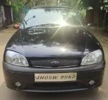 Ford Ikon 1.3 Flair 2008