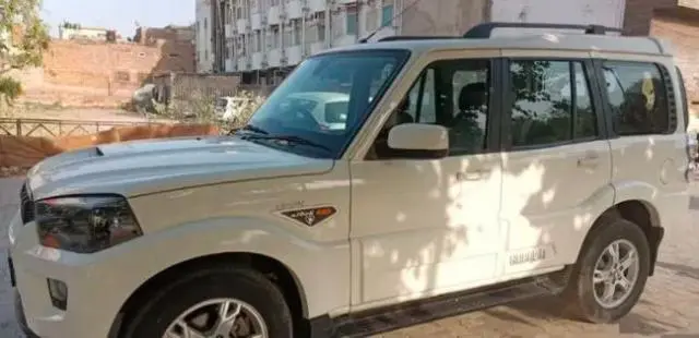 Mahindra Scorpio S10 7 Seater 2017
