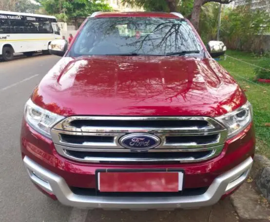 Ford Endeavour Titanium 3.2 4x4 AT 2016