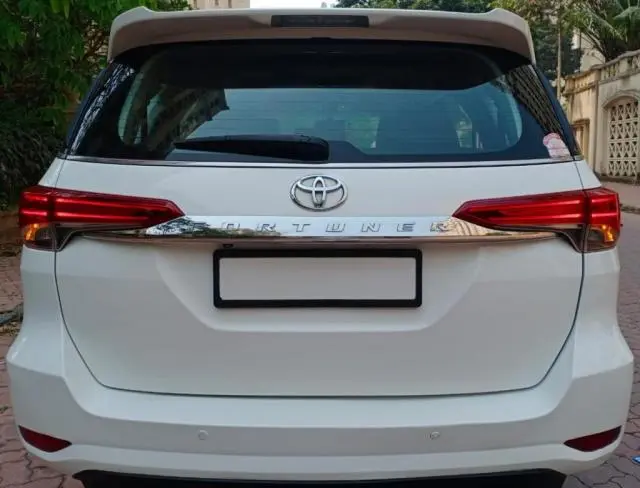 Toyota Fortuner 2.8 4x4 AT 2018