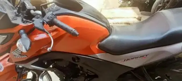 Honda CB Hornet 160R CBS 2016