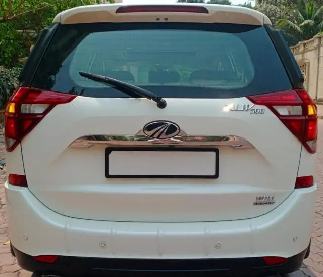 Mahindra XUV500 W10 AWD AT 2016