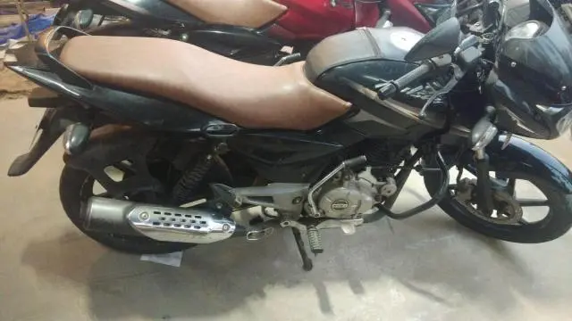 Bajaj Pulsar 150cc 2016