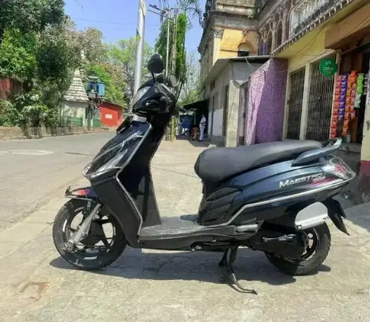 Hero Maestro Edge 110cc 2017