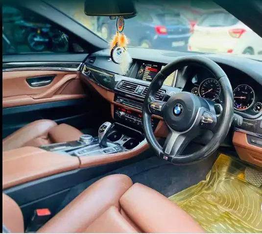 BMW 5 Series 530d M SPORT 2016
