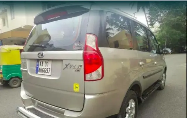 Mahindra Xylo E8 ABS AIRBAG BS III 2012
