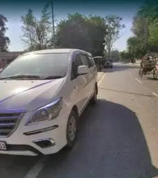 Toyota Innova 2.5 G 7 STR BS III 2011