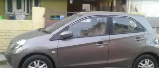 Honda Brio V MT 2013