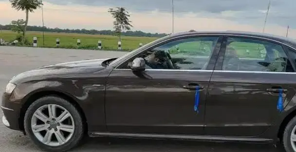 Audi A4 35 TDI Premium Sunroof 2013