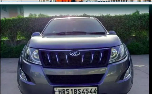 Mahindra XUV500 W10 2018