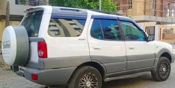 Tata Safari 4x2 LX DICOR 2007