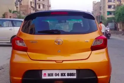 Tata Tiago Revotron XZ 2017