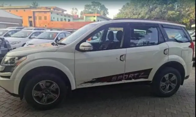 Mahindra XUV500 SPORTZ LTD 2014
