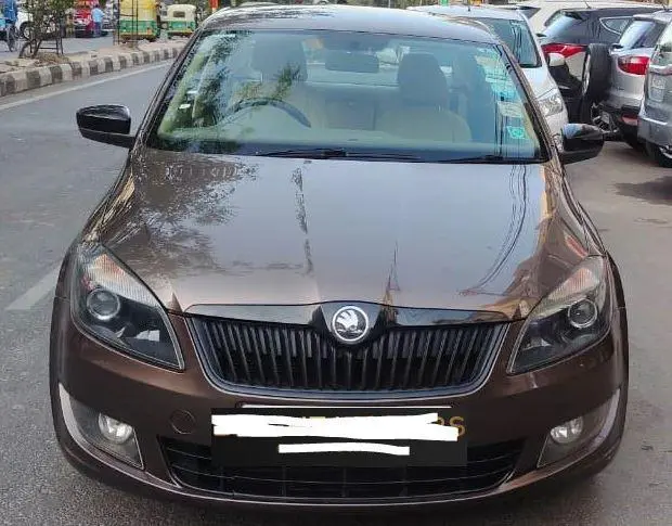 Skoda Rapid 1.5 TDI CR Elegance AT 2014