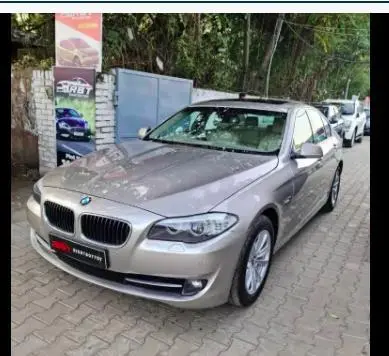 BMW 5 Series 520d 2010