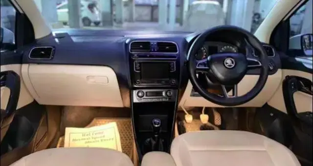 Skoda Rapid 1.5 TDI STYLE MT 2018