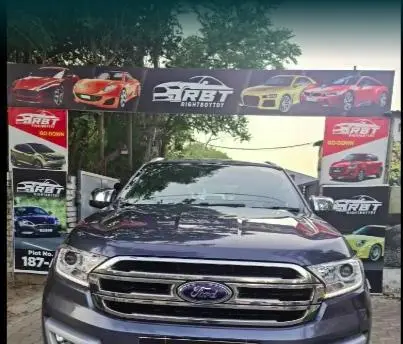 Ford Endeavour Titanium 2.2 4x2 AT 2018