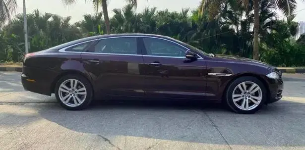 Jaguar XJ 5.0L PETROL 2010