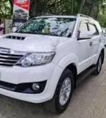 Toyota Fortuner 2.8 4x2 AT 2013
