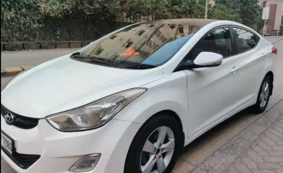Hyundai Elantra 1.6 SX (O) 2012