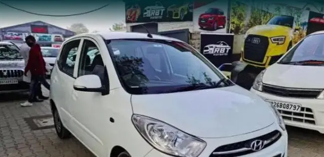 Hyundai i20 Sportz 1.4 CRDi 2012