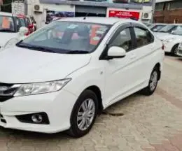 Honda City S i-VTEC 2015