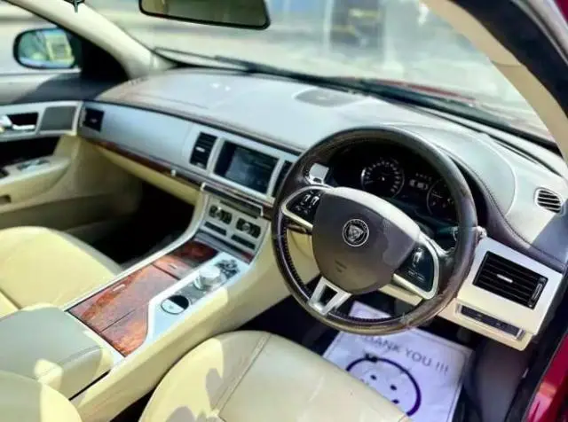 Jaguar XF S V6 2014