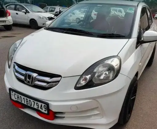 Honda Amaze S i-DTEC 2013