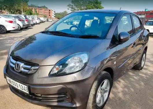 Honda Amaze S i-DTEC 2013