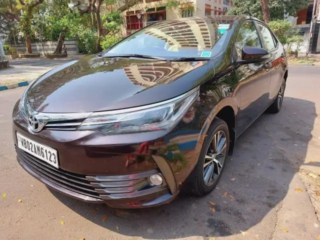 Toyota Corolla Altis 1.8 VL AT 2018