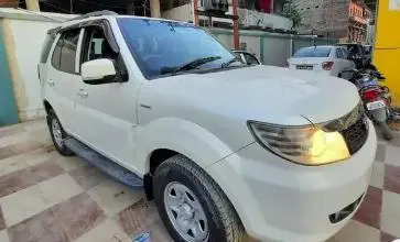 Tata Safari Storme EX 2016