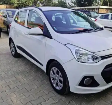 Hyundai Grand i10 Sportz 1.2 Kappa VTVT 2015