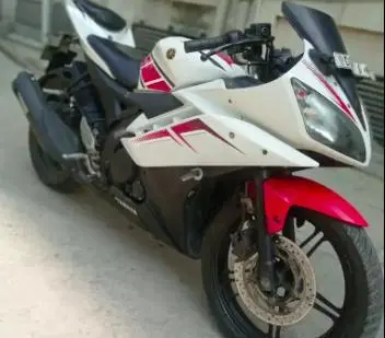 Yamaha YZF-R15 150cc 2012