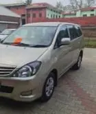Toyota Innova 2.5 GX 7 STR BS IV 2010