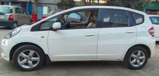 Honda Jazz S i-VTEC 2012