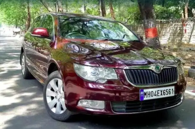 Skoda Superb 1.8 L&K TSI AT 2011