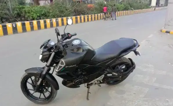Yamaha FZS-FI V 3.0 150cc ABS BS6 2019