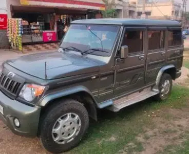 Mahindra Bolero SLX BS IV 2013