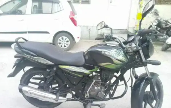 Bajaj Discover 100cc 2012