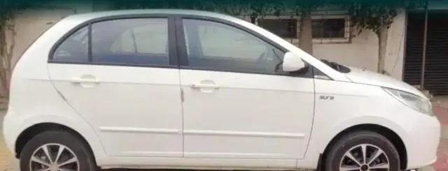 Tata Indica Vista Aura Plus Quadrajet BS-III 2010