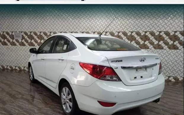 Hyundai Verna 1.6 CRDI SX 2013