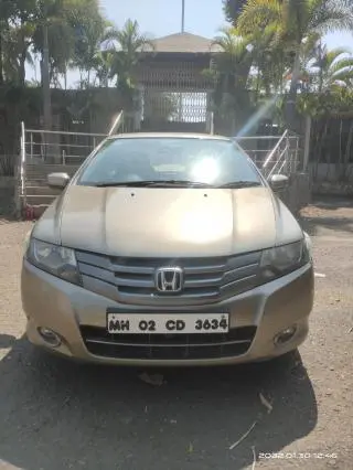 Honda City 1.5 V AT 2011