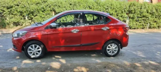 Tata Tigor Buzz Petrol 2018