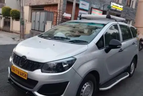 Mahindra Marazzo M2 8 STR 2019