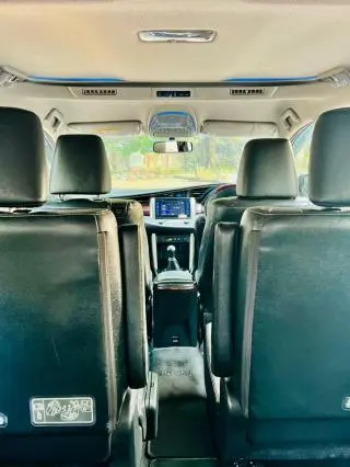 Toyota Innova Crysta 2.4 ZX 7 STR 2017
