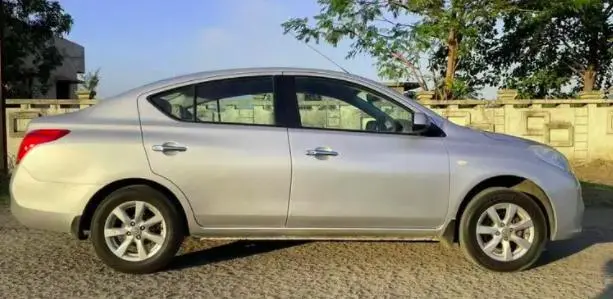 Nissan Sunny XV CVT 2012