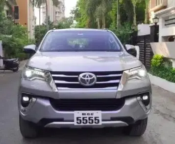 Toyota Fortuner 2.8 4x2 AT 2018