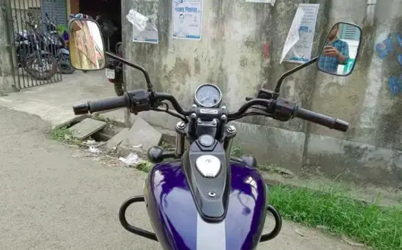 Bajaj Avenger Street 150 2017