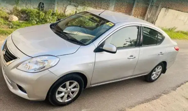 Nissan Sunny XV DIESEL 2013
